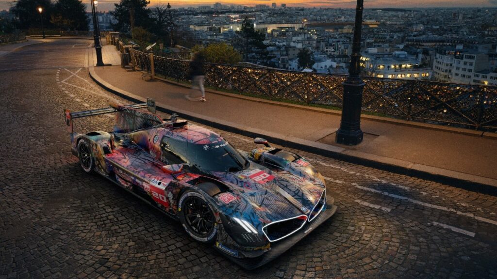 BMW M Hybrid V8 Art Car von Julie Mehretu Art Car